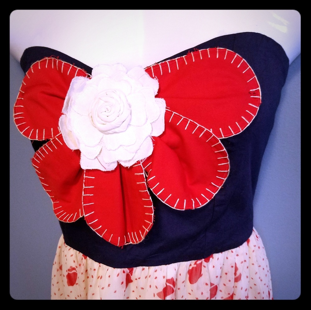 RARE find - brand new vintage style Judith March L